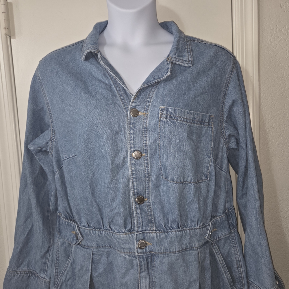 Universal Thread Classic Blue Denim Jacket - image 2